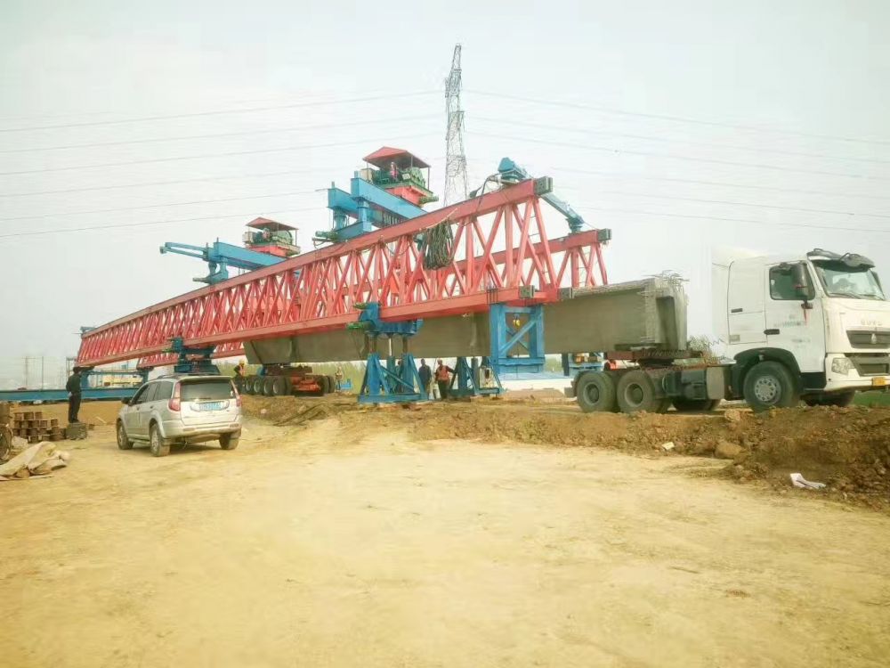 陜西架橋機(jī)、咸陽(yáng)市公路鐵路架橋機(jī)廠家銷售、安裝維修