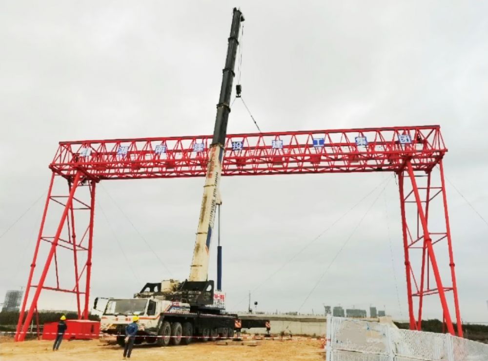 路橋門機(jī)、工程龍門吊、MG桁架門式起重機(jī)、廠家制造安裝維修