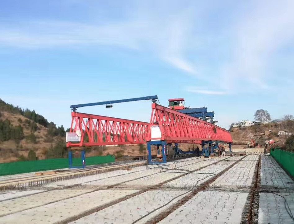 陜西咸陽架橋機租賃、公路鐵路架橋機安裝調試、改造維修、搬遷移裝